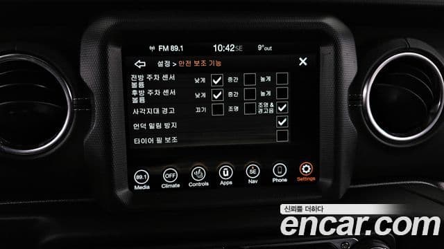 Jeep Wrangler (JL) 2.0 Overland 4도어, 2021 17