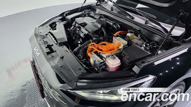 Kia K8 гибрид Signature, 2023 6