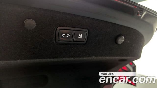 Kia K8 гибрид Signature, 2023 20