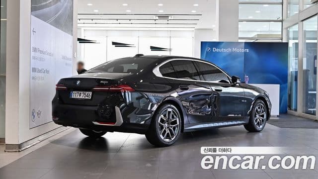 BMW 5시리즈 (G60), 2025 2