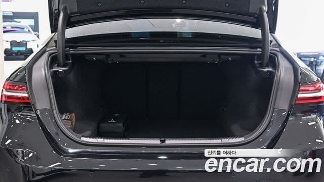 BMW 5시리즈 (G60), 2025 7