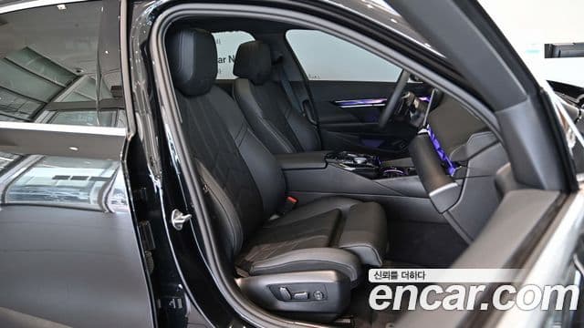 BMW 5시리즈 (G60), 2025 13