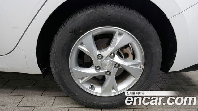 Hyundai Avante (CN7) Modern, 2021 все фото