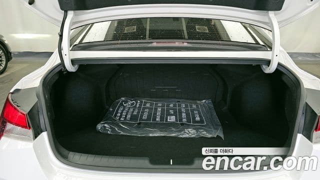 Hyundai Avante (CN7) Modern, 2021 20