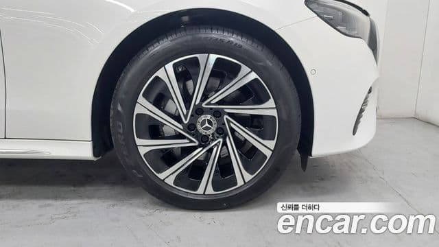 Mercedes-Benz E-класс W214 Exclusive, 2025 все фото