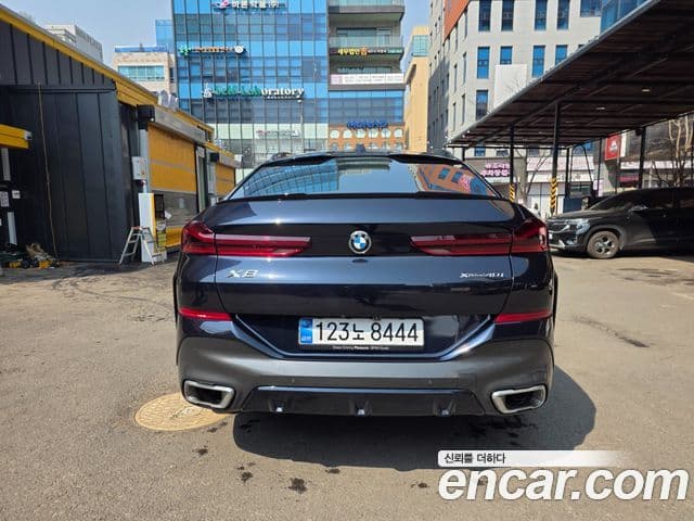 BMW X6 (G06) xDrive40i M Sport, 2025 все фото