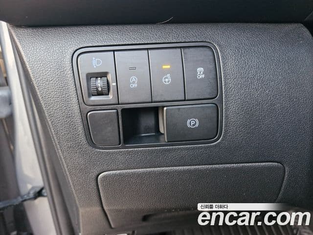 Hyundai Staria Modern, 2023 7