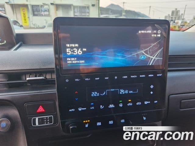 Hyundai Staria Modern, 2023 10