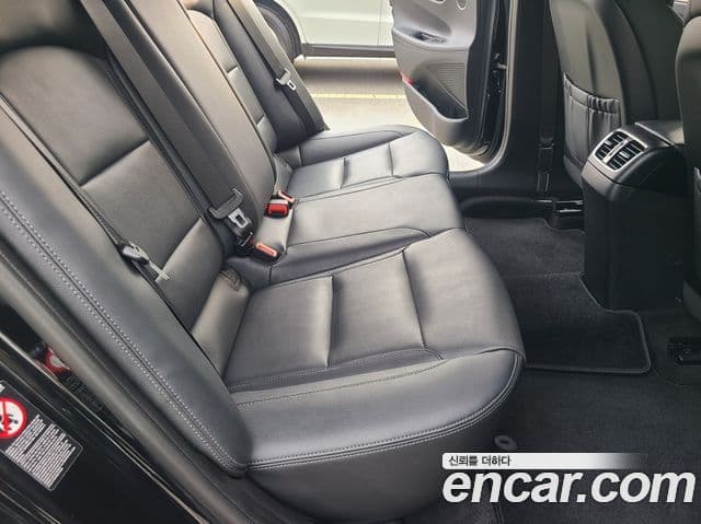 Hyundai Grandeur IG Premium, 2017 10