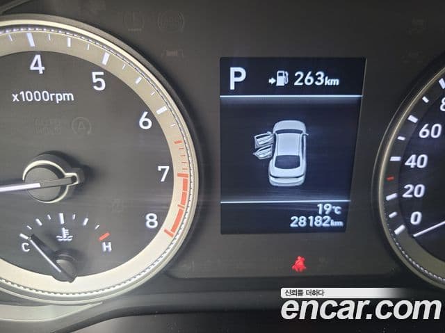 Hyundai Grandeur IG Premium, 2017 15