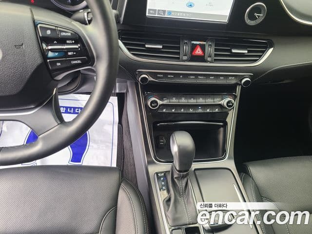 Hyundai Grandeur IG Premium, 2017 18