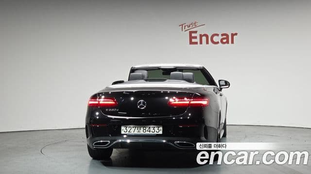 Mercedes-Benz E-класс W213 E220d кабриолет, 2020 4