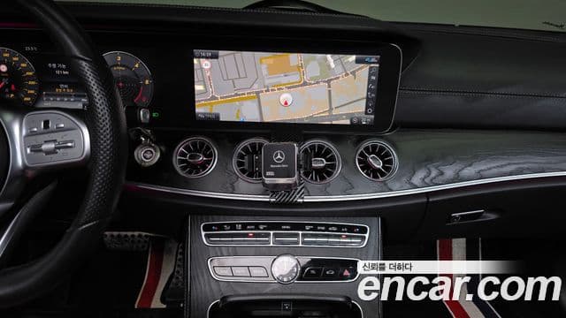 Mercedes-Benz E-класс W213 E220d кабриолет, 2020 14