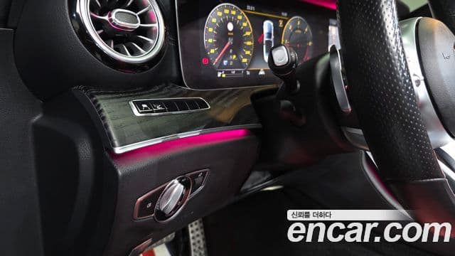 Mercedes-Benz E-класс W213 E220d кабриолет, 2020 19