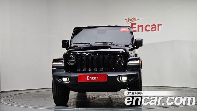 Jeep Wrangler (JL) 2.0 Overland 4도어, 2019 3