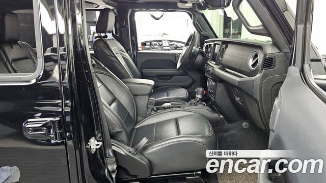 Jeep Wrangler (JL) 2.0 Overland 4도어, 2019 11