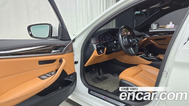 BMW 5시리즈 (G30) 520i M Sport, 2022 10