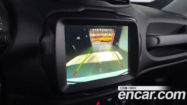 Jeep Renegade 1.3 Limited, 2022 16