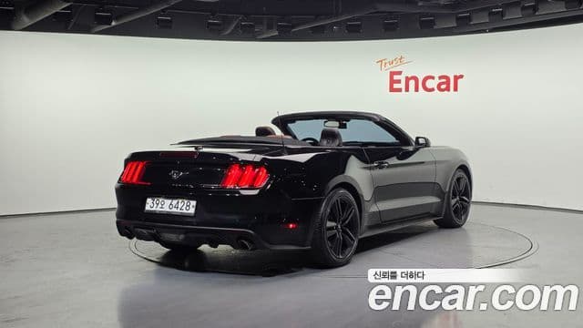 Ford Mustang кабриолет, 2017 2