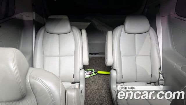 Kia All New Carnival Noblesse, 2016 13