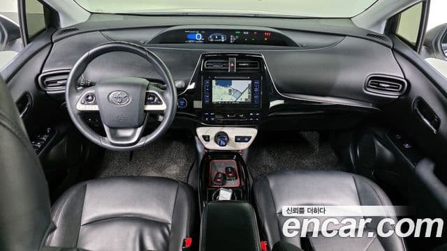 Toyota 프리우스 4세대 1.8 E, 2018 7