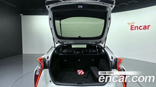 Toyota 프리우스 4세대 1.8 E, 2018 20