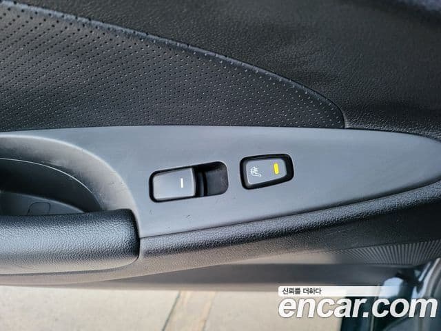 Hyundai YF Sonata Y20 World Cup Special Edition, 2010 15