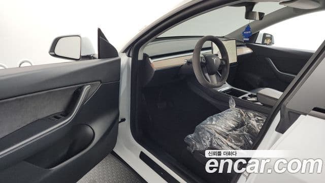 Tesla модель Y Long Range AWD, 2021 10