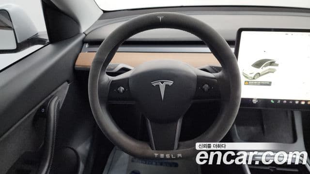 Tesla модель Y Long Range AWD, 2021 13