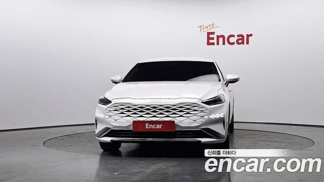 Kia K8 Prestige(арендный автомобиль), 2024 3