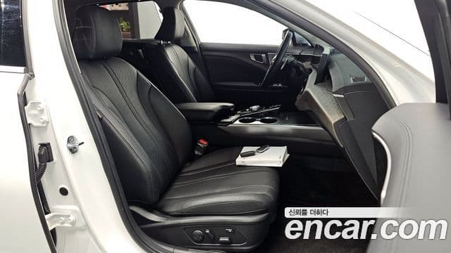 Kia K8 Prestige(арендный автомобиль), 2024 10