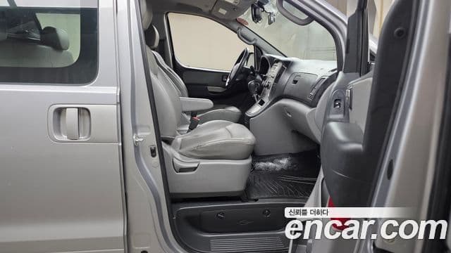 Hyundai Grand Starex CVX Luxury, 2016 11