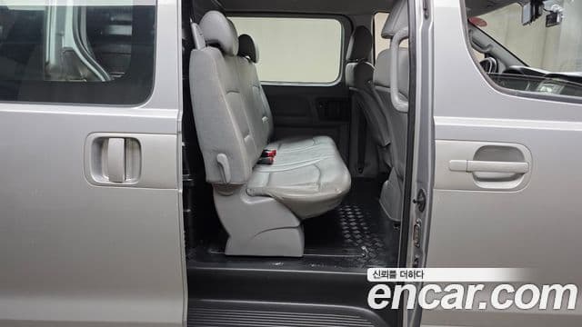 Hyundai Grand Starex CVX Luxury, 2016 12