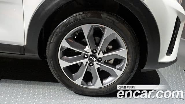 Kia Stonic Prestige, 2019 все фото