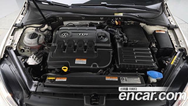 Volkswagen Гольф 7세대, 2015 6