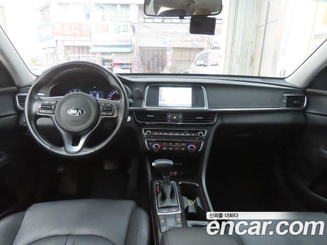 Kia K5 2세대 Prestige, 2016 11