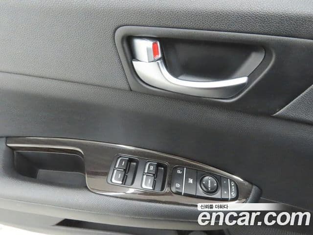 Kia K5 2세대 Prestige, 2016 18