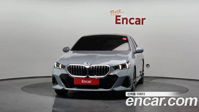 BMW 5시리즈 (G60) 530i xDrive M Sport, 2024 3