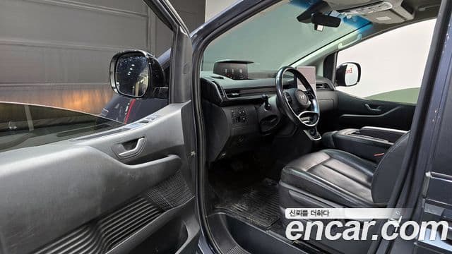 Hyundai Staria Modern, 2022 11