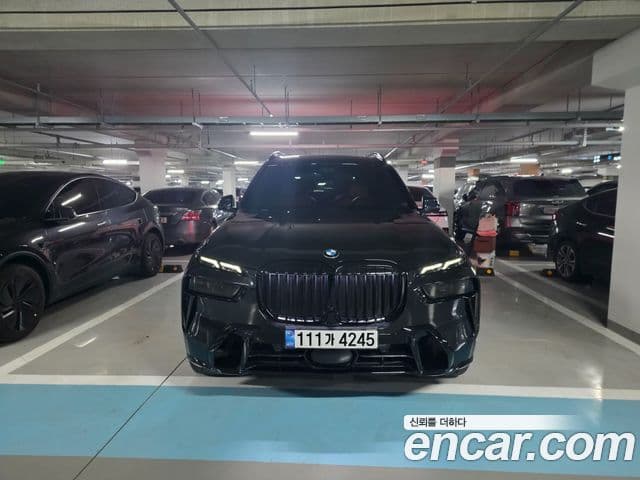 BMW X7 (G07) xDrive 40d M Sport 6인승, 2024 2