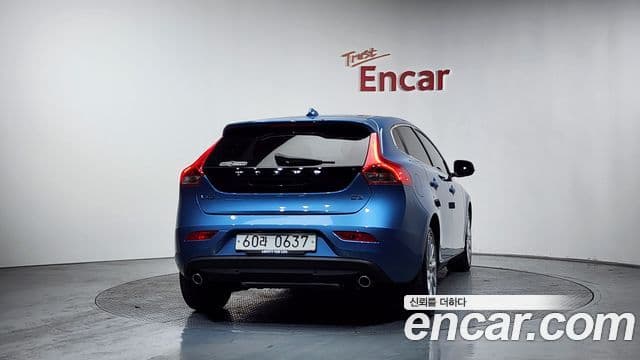 Volvo V40 2세대, 2016 4