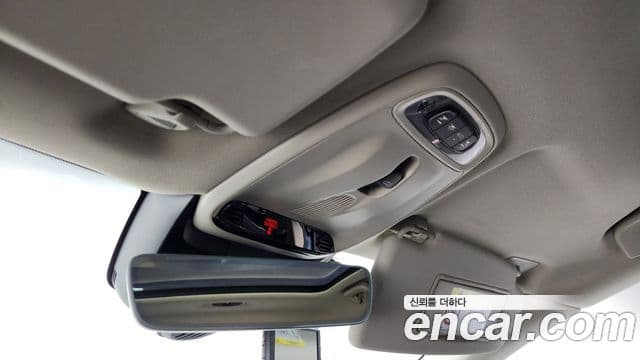 Volvo V40 2세대, 2016 18