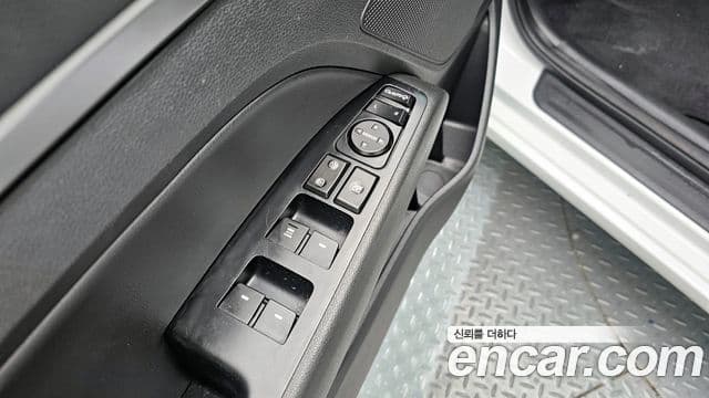 Hyundai Avante AD 1.6 GDI Value Plus, 2018 18