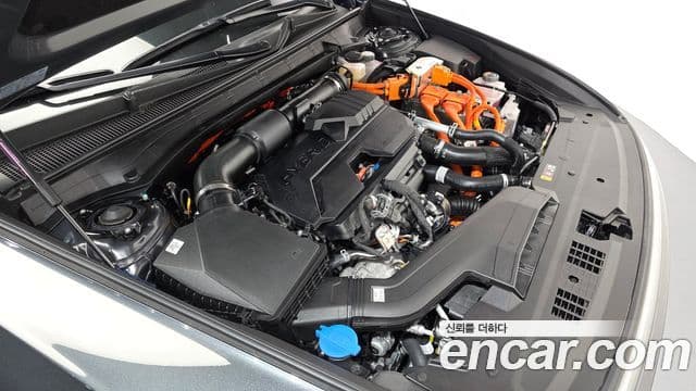 Hyundai Grandeur гибрид (GN7) Calligraphy, 2025 6