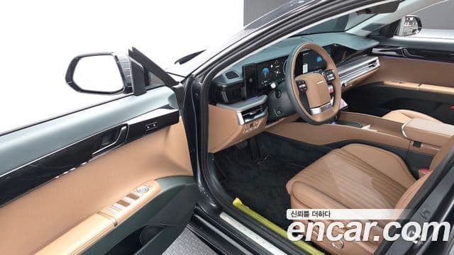 Hyundai Grandeur гибрид (GN7) Calligraphy, 2025 11