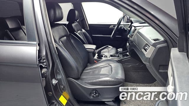 KG모빌리티(SsangYong) Rexton Sport Noblesse, 2019 10