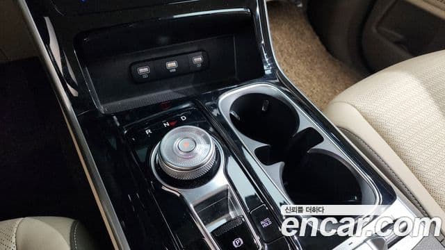 Kia Carnival 4세대 Noblesse, 2022 9