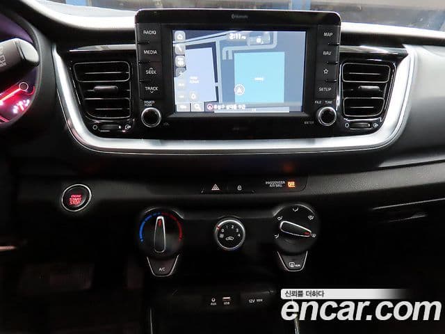 Kia Stonic Trendy, 2019 12