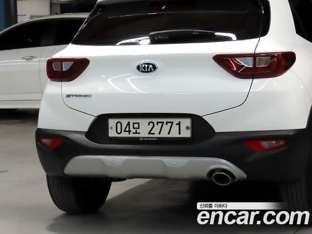Kia Stonic Trendy, 2019 17