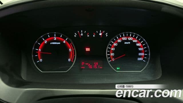 KG모빌리티(SsangYong) Korando Sport Club, 2016 8